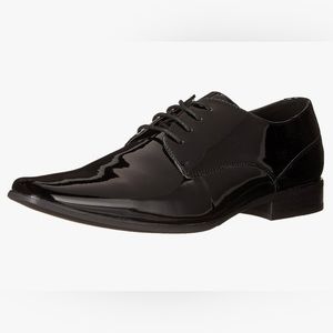 Calvin Klein Men's Brodie Oxford Shoe; Size 10